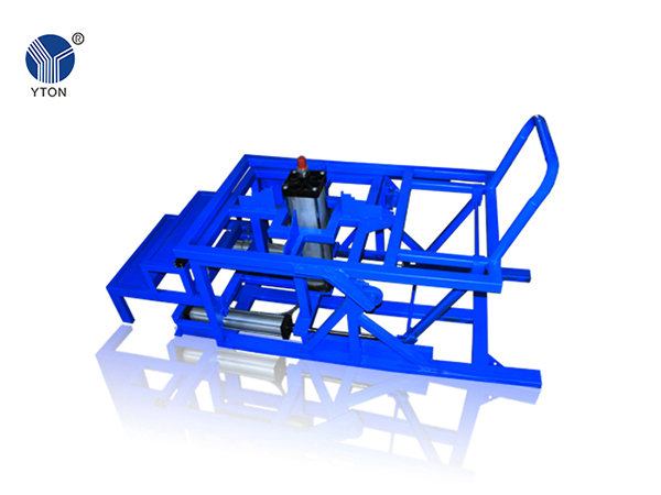 Engineering tire and steel ring dismantling machine